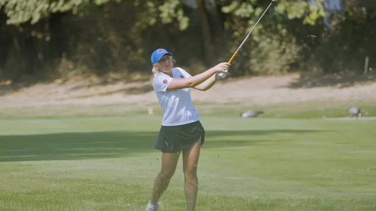 Broncos Finish Play at Golfweek Red Sky Classic