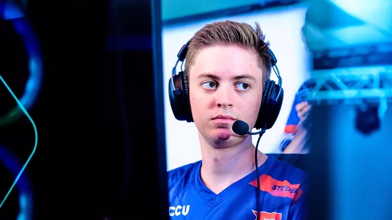 Broncos Take Down Huskers in Spring Overwatch Opener