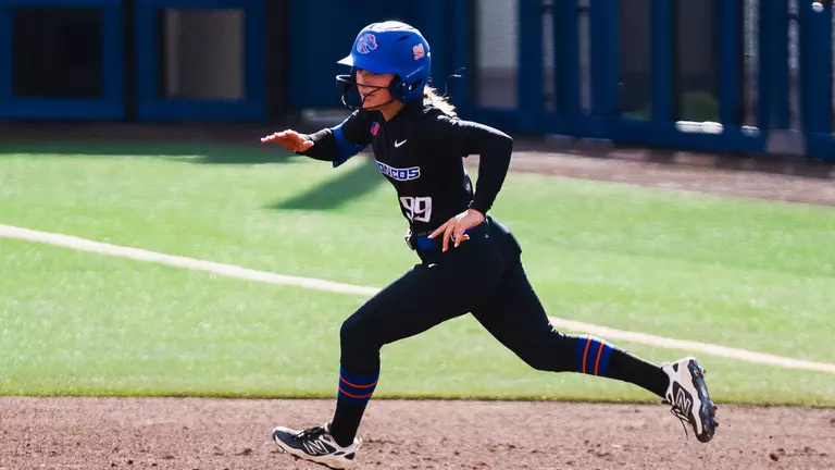 Miscues Costly in Loss to Thunderbirds