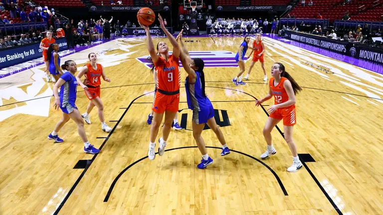 Hutton Selected to Mountain West All-Tournament Team