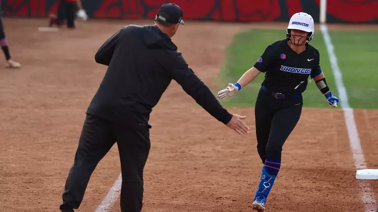 Boise State Posts Series-Opening Win