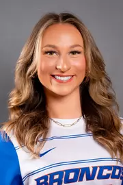 Delilah Woods headshot