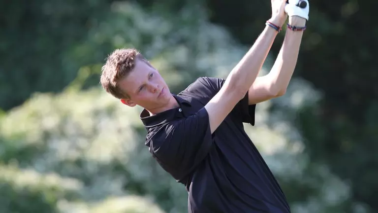 Bears Competing At Big 5 Invitational