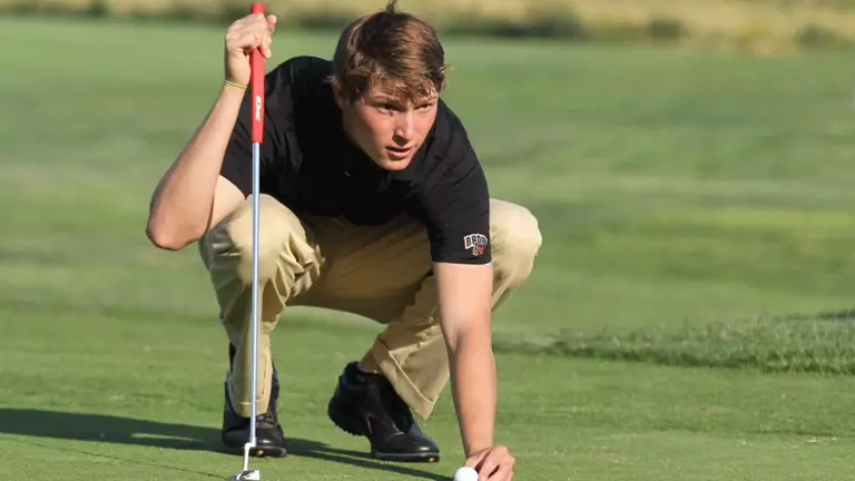 Bears Place 6th At The Century Intercollegiate