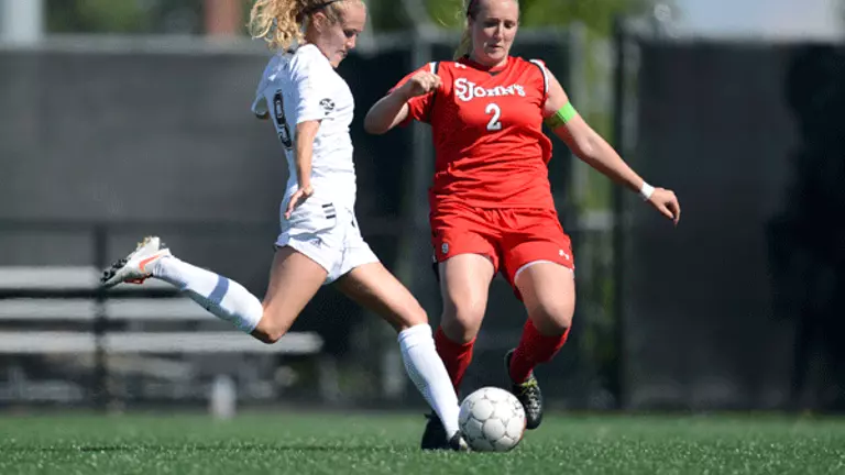 Women's Soccer Edges Bryant, 1-0, for Fourth Straight Win