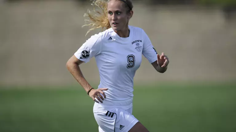 Mullin Named to Capital One Academic All-District First Team