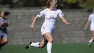 Women's Soccer Edges Yale in Regular Season Finale, 2-1