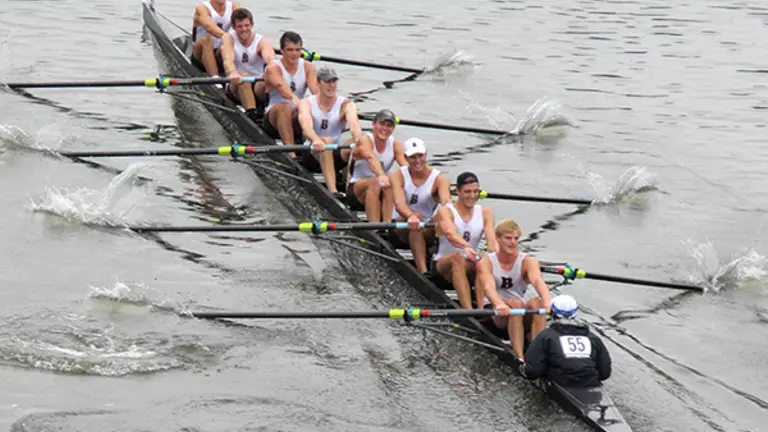 Men's Crew Opens Season at Head of the Housatonic