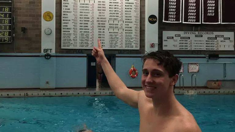 Men's Swimming and Diving Tops UMass, 173-125