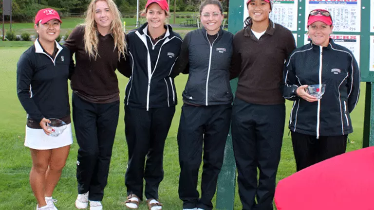 Women's Golf Second At Rutgers Invitational