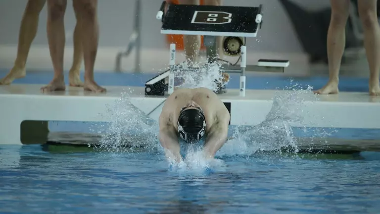 Men's Swimming & Diving Remains in Third at Second Day of Big Al Invite