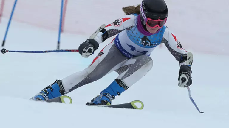 Skiing Finishes Fifth at USCSA National Championships