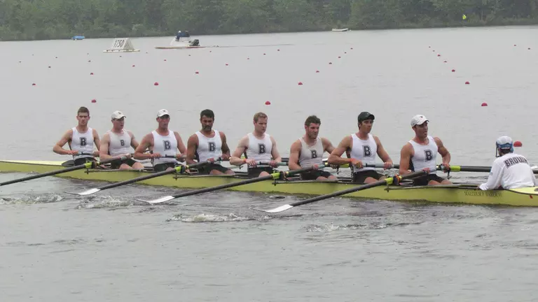 Men's Crew Competes at Head of the Charles