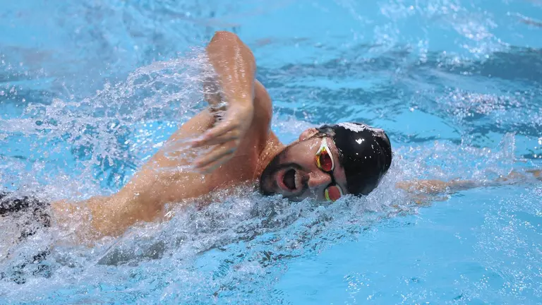 Men's Swimming & Diving Remains in First After Day Two of Bruno Invitational
