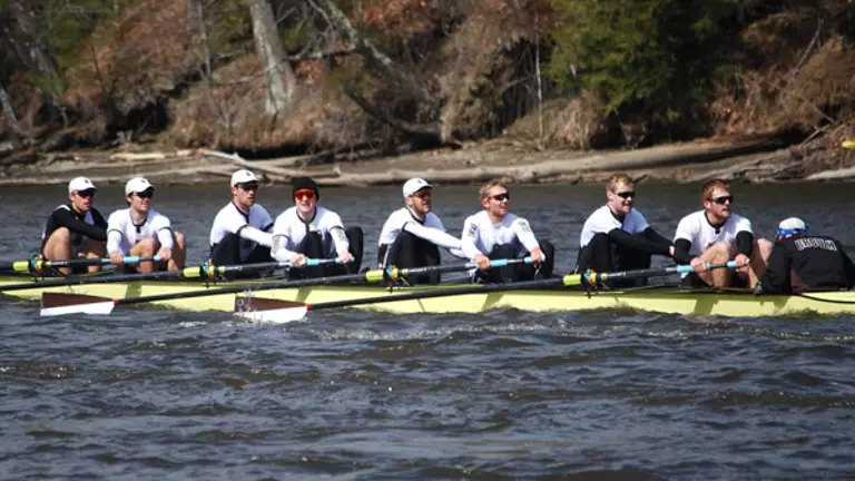 Men's Crew Falls to Yale in Battle for Albert Cup