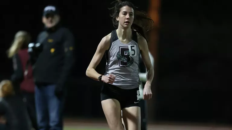 Women's Track & Field's Schudrowitz Sets Record at John Thomas Invite