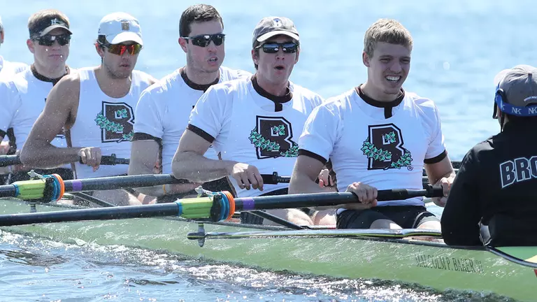 Men’s Crew Opens Fall Season at Head of the Housatonic