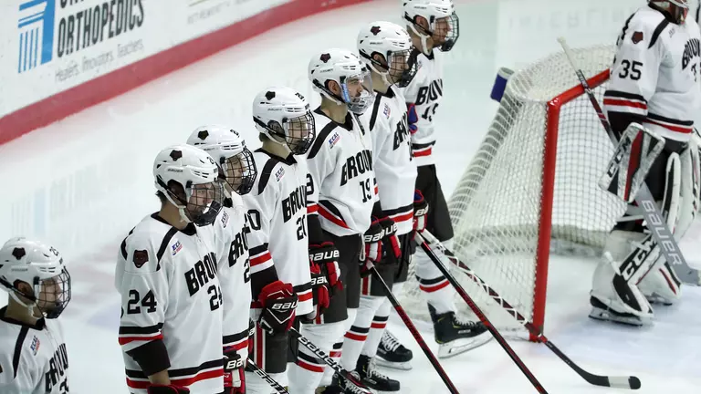 Men’s Hockey Earns Seven AHCA All-American Scholar Selections