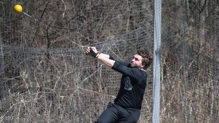 Track & Field Competes at Larry Ellis Invite