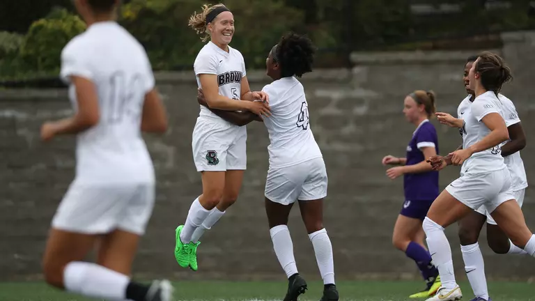Carchio Nets Pair of Goals, Women’s Soccer Defeats Cornell, 3-1