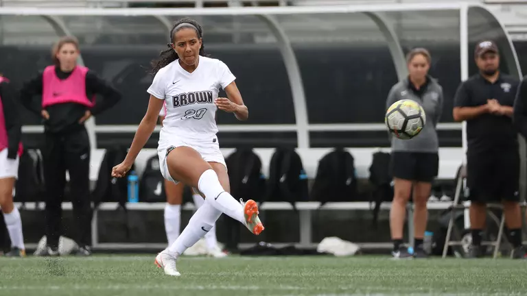 Women’s Soccer Hosts Cornell Sunday Afternoon