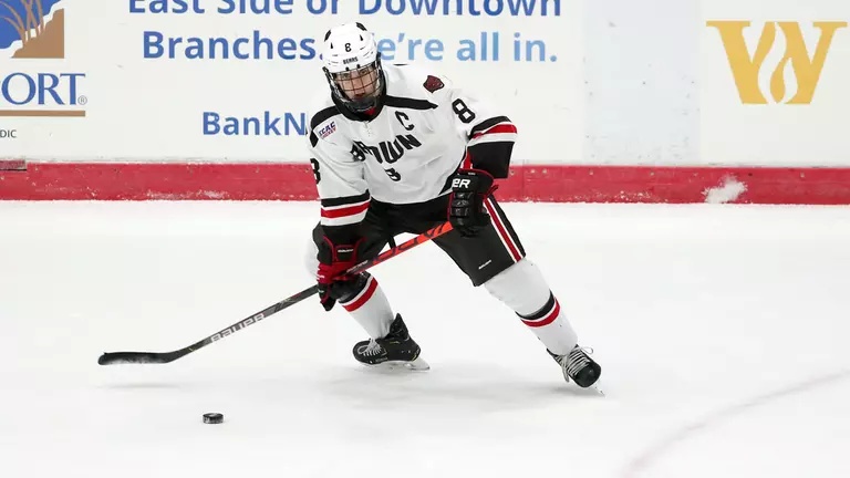 Men’s Hockey Edged by No. 8 Clarkson in Overtime, 2-1