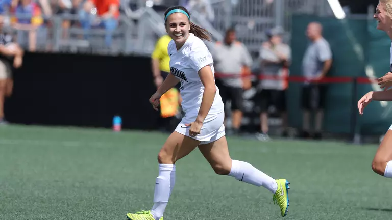 Celia Story, Women’s Soccer: Senior Perspective Q&A