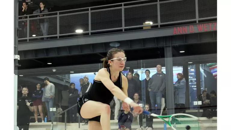 #12 Women's Squash Dominates #19 Tufts, 9-0