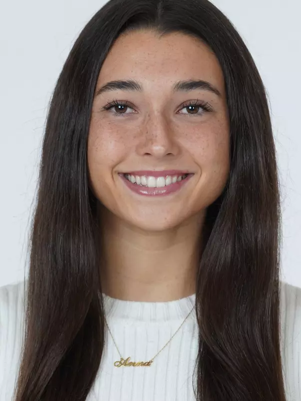 Anna Gallagher_headshot