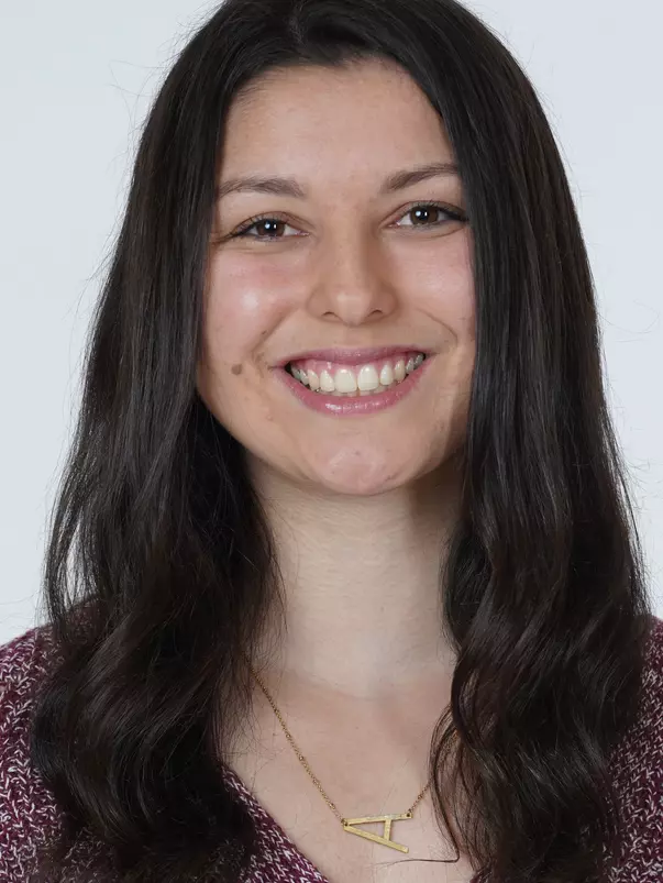 Anna Shelden_headshot