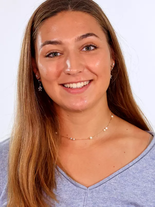 Polydefkis, Elizabeth