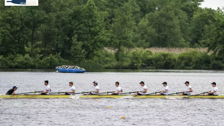 Men's Crew Has Strong Start to IRA Championship on Friday