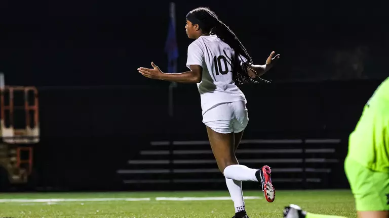 Raphino Named TopDrawerSoccer Player of the Week