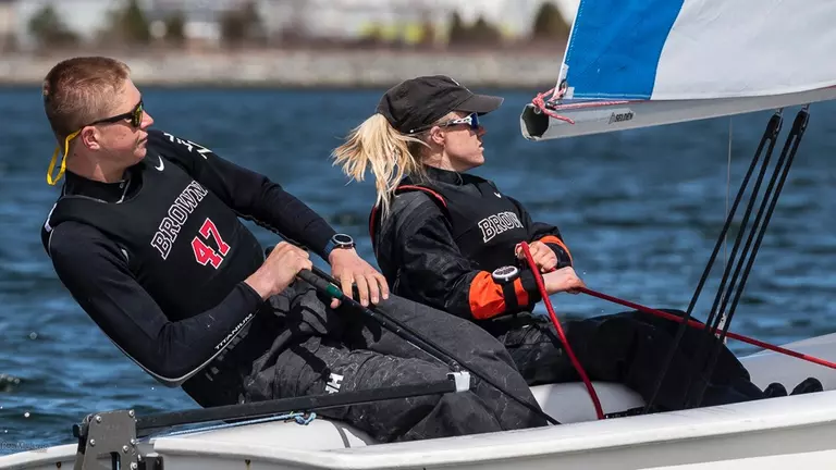Sailing Teams Complete Weekend of Competition