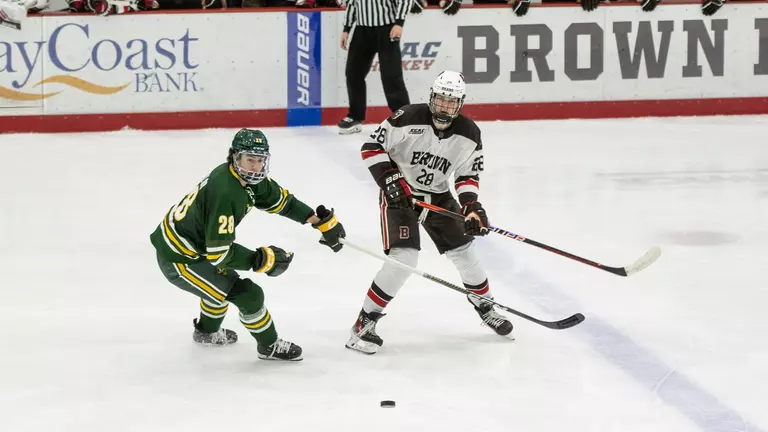 Men's Hockey Falls to Clarkson in Overtime