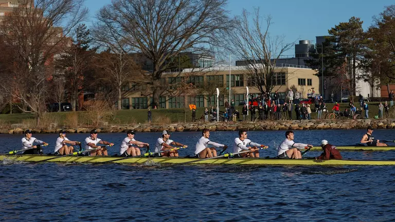 #6 Men's Crew Rolls Past #8 Northeastern for Dreissigacker Cup