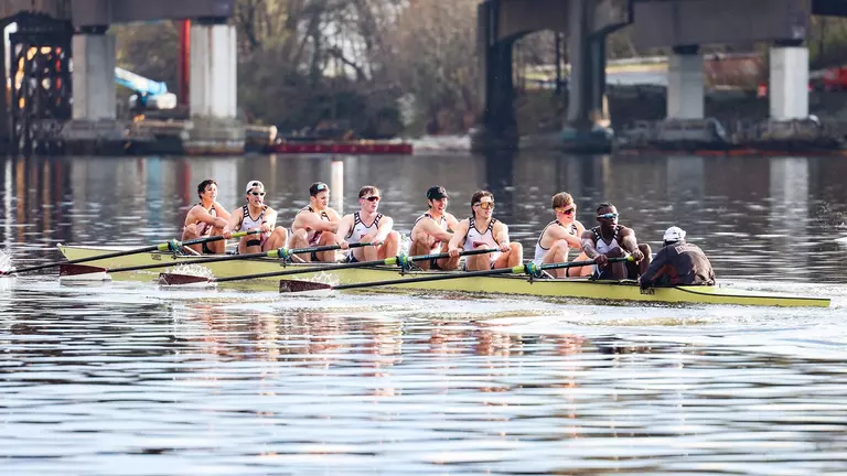 #6 Men's Crew Grabs Two Wins at #1 Princeton