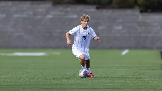 Men’s Soccer Closes Out Non-Conference Play Against No. 3 Bryant on Tuesday Night