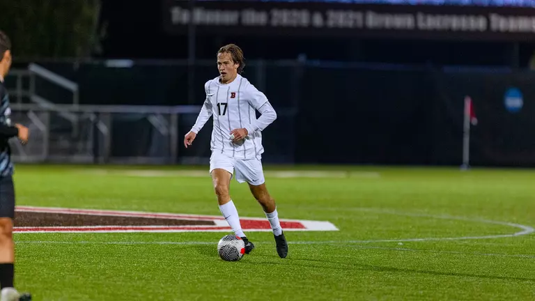 Men’s Soccer Drops Match 3-0 to No. 2 Bryant