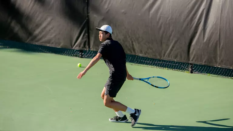 Men’s Tennis Shines on Day One of the ITA New England Regionals