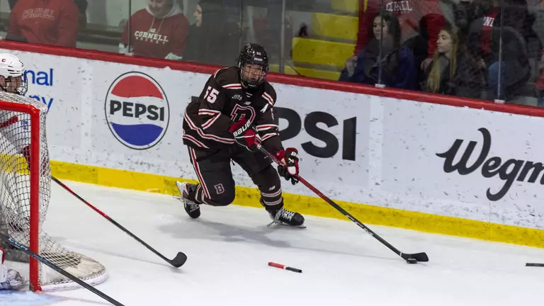 Men's Hockey Drops Conference Game at #19 Cornell