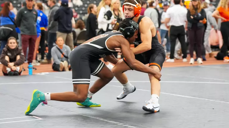 Brown Kicks Off the 2025-26 Season at the Princeton Open