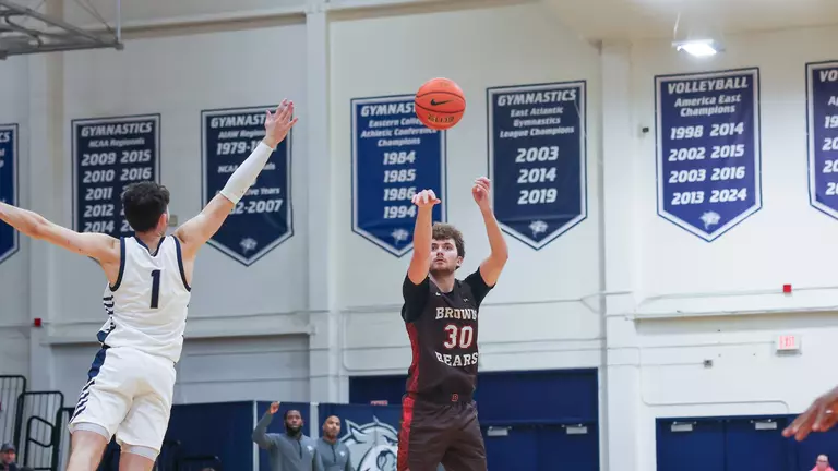 Men’s Basketball Claims 59-47 Road Victory at New Hampshire