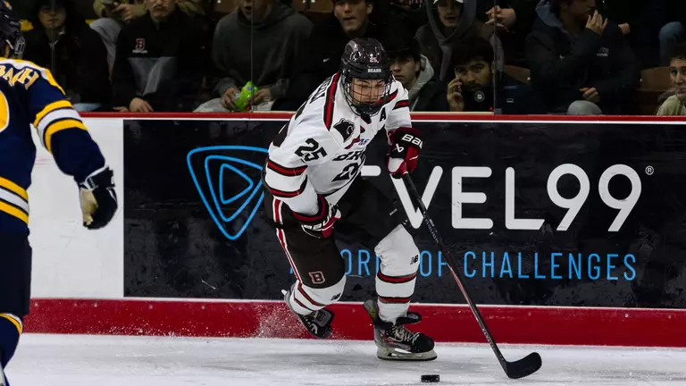 Men's Hockey Forces Overtime but Bears Fall to #5 Quinnipiac