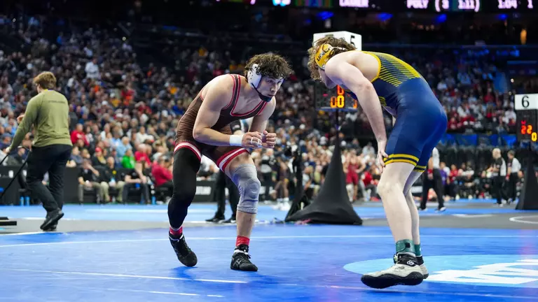 Saito Finishes Season at NCAA Wrestling Championships