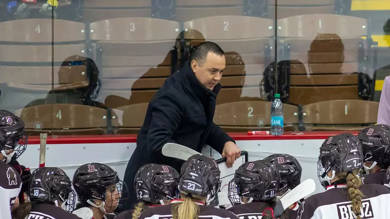 Women's Hockey's Justin Simpson Named Head Coach at Norwich University