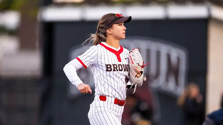 Softball Drops Series Finale at Harvard