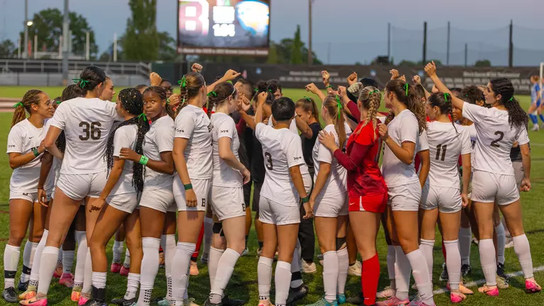 Women’s Soccer Travels to Central Connecticut State on Sunday