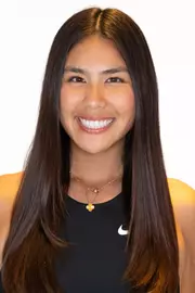 Anne Yang Headshot