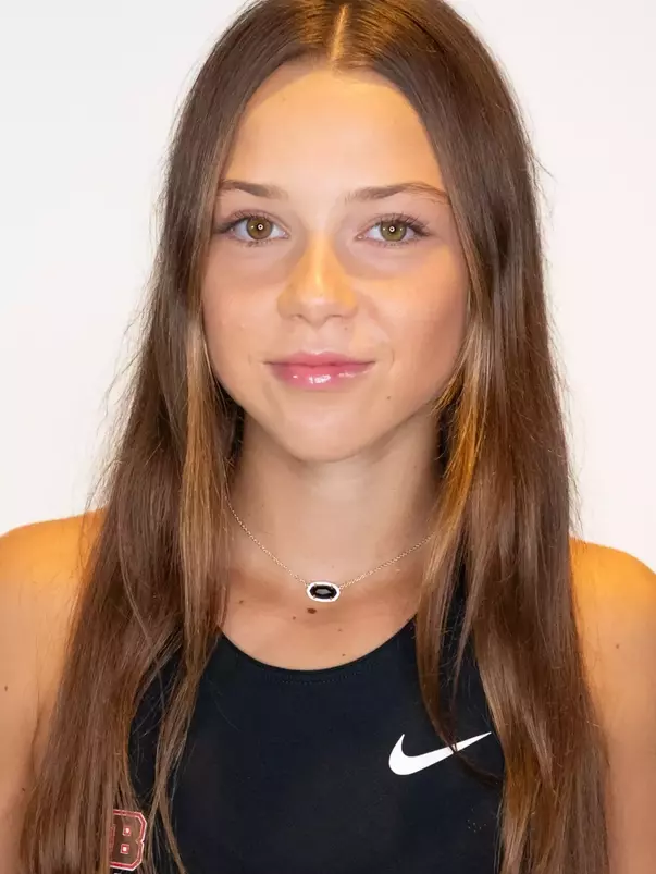 Francesca Saroli Headshot